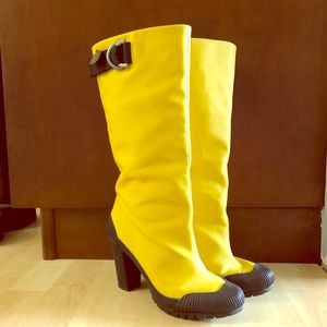 DKNY Rain Boots